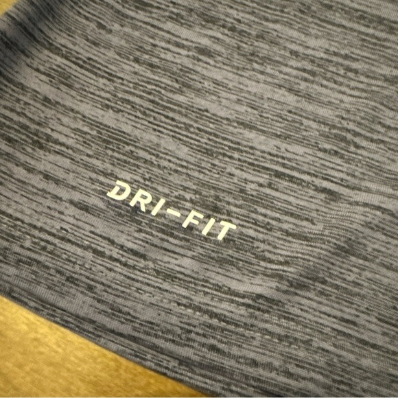 Nike Dri Fit Atlanta Falcons Football Mens T Shirt Size XXL Gray NFL Active Wear - Picture 5 of 12